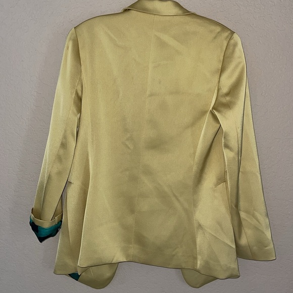 JESSIE LIU Pamela Satin Blazer with Contrast Print Lining in Mustard size S EUC - Picture 5 of 17